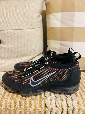 Women's Nike Air Vapormax 2021 Flyknit Multicolor Black/ Lime DO5886-900 Size 8